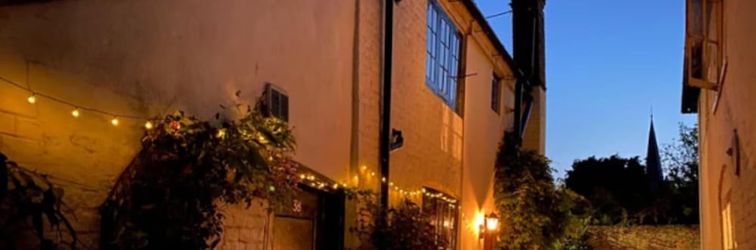 Others Local Pubs, Walking Routes, Cottage w Parking