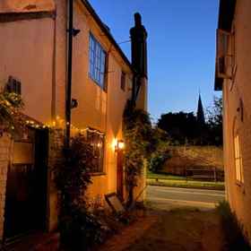 Primary image 1 Local Pubs, Walking Routes, Cottage w Parking, Tonbridge and Malling District Hotels