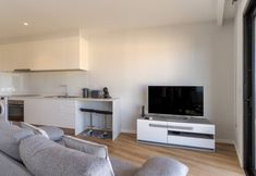 Others 6 F nix Ocean View by Homie