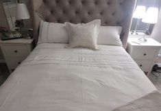 อื่นๆ 7 Stylish, Modern 3 Bedroom House, Free Parking