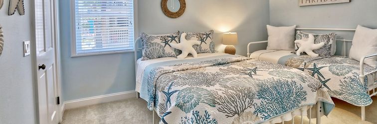 기타 Pelican Pointe 4C