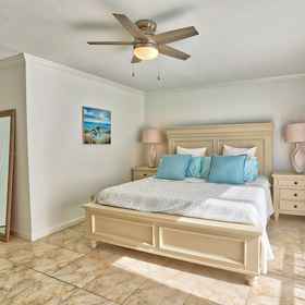 Room 1 Land's End 9-301 Beach Front-premier, Eckerd College Hotels