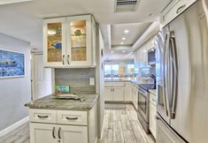 Others 7 Land's End 10-303 Beach Front - Premier