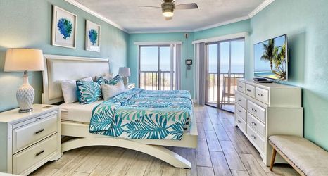 Others 2 Land's End 10-303 Beach Front - Premier