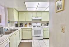 Others 3 La Coquina 102