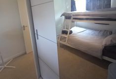 Others 4 5 Guests - Pet Friendly - Balcony & Free Parking