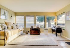 其他 5 1/4 Mi to Beach: Family Home w/ Spacious Deck!