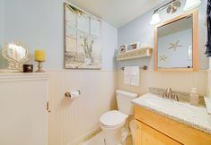 其他 2 1/4 Mi to Beach: Family Home w/ Spacious Deck!