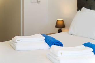 อื่นๆ 4 Lagos Modern 1 With Pool by Homing