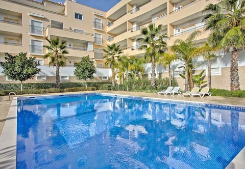 Others Lagos Palm Tree 1 With Pool by Homing