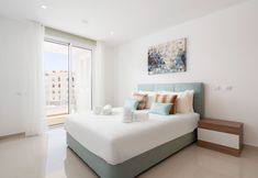 Others 3 Lagos Marina View 2 With Pool by Homing