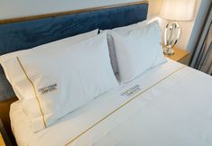 Others 4 Comtesse Guesthouse Deluxe Double Room