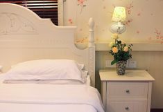 อื่นๆ 5 White House Monet Garden Coffee