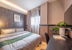 其他 4 Iforest Hongkou Football Stadium