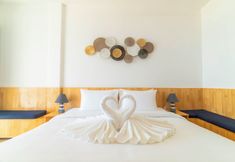 Others 3 Ibiza Beach Club Koh Tao