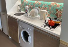 Others 4 studio unit with pool and gym