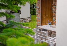 其他 6 Spacious and Comfortable Holiday Homes With Pool