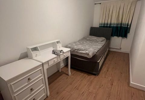 Others Cosy 1 Bed Retreat in Walsall - Wifi & Parking
