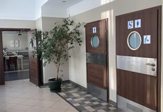 อื่นๆ 2 Hotel Alpex