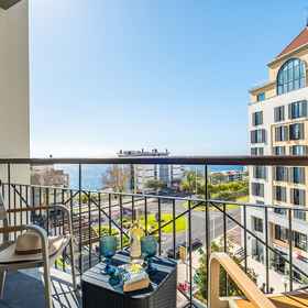 Room 1 F rum Ocean View 5B by Madeira Sun Travel, Funchal Hotels