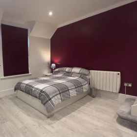 Primary image 1 Apartmentsleeps8-wifi-famillyfriendly-citycentre, Tonbridge and Malling District Hotels