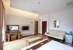 อื่นๆ 7 Cloud Top Landscape Hotel