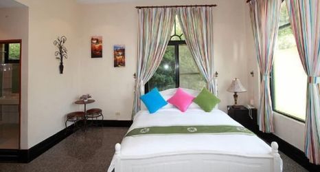 อื่นๆ 2 Cloud Top Landscape Hotel