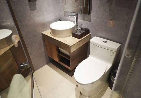 Others Homeinn · neo (Nanchang Xianghu Wetland Park Jiangling Subway Station)