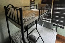 Others Taksim Cinar Suit