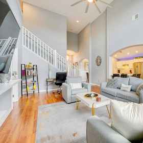 Primary image1Families Welcome: Disney Area Home w/ Heated Pool!,Calabay Palms Villa飯店