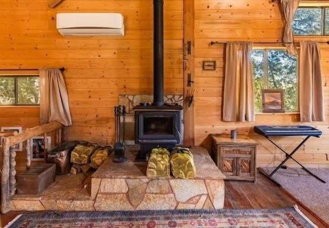 อื่นๆ Almost Heaven Cabin - A Healthful and Relaxing Retreat