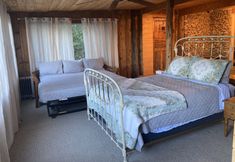 อื่นๆ 3 Almost Heaven Cabin - A Healthful and Relaxing Retreat