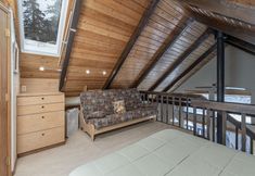 其他 4 Icicle Chalet 1 Bedroom Cabin