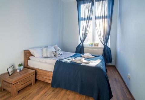 Others Oak Tree Old Town Apartments