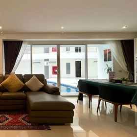 Primary image 1 B12-泳池通道部分海景两卧室一浴室在卡伦, 卡隆海滩泳池别墅 酒店