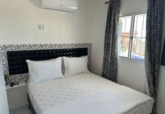 Others 4 Flats pequeno paraiso