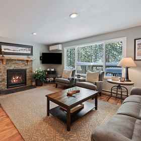 Primary image18 East Butte Ln 3 Bedroom Home,熔岩地游客中心飯店