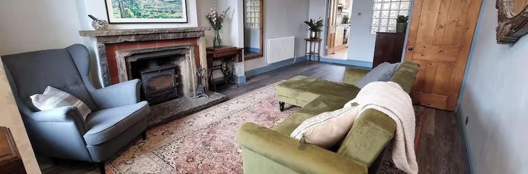 Others Rochester Reed Street Retreat