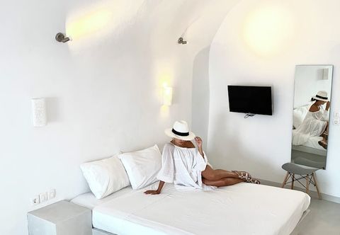 อื่นๆ Nolis White Fira