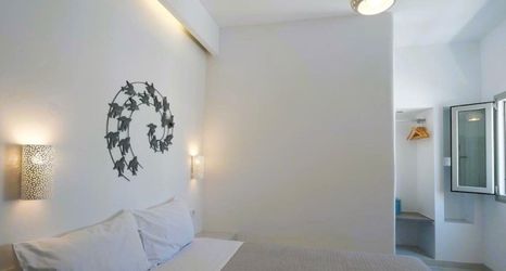 อื่นๆ 2 Nolis White Fira