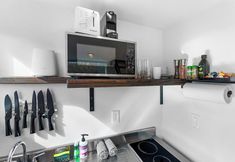 อื่นๆ 6 Sleek & Stylish Urban Loft