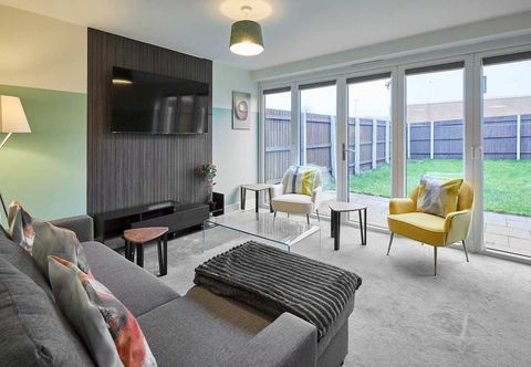 Lainnya Host Stay Chippenham Close