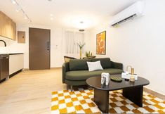 Lain-lain 7 The Stallion by Acomodo Casco Viejo-top Location