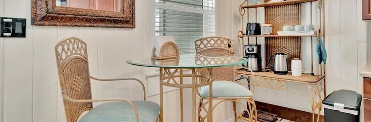 Others Stones Throw Beachside Bungalow 2 AT THE Beach