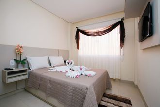 기타 4 FLATS ANDIRA KUSS