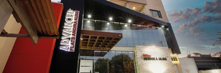 기타 FLATS ANDIRA KUSS