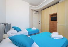 Others 7 La Casa di Terry