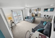 기타 2 The Pinnacle by Cotels