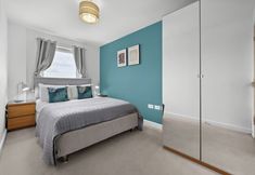 기타 3 The Pinnacle by Cotels