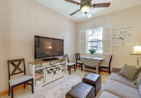 อื่นๆ Private & Spacious Deluxe Rolling Hills Ranch Gem